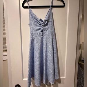 Keyhole tie back sun dress